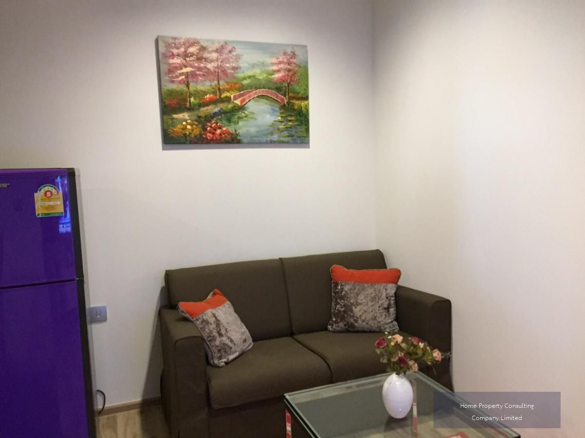 For SaleCondoSapankwai,Jatujak : Quick sale, cheap sales! Condo The Line Chatuchak-Morchit MRT Chatuchak Park (550 m/8 minutes) Interested in negotiating @condobkk (with @) Code H19970