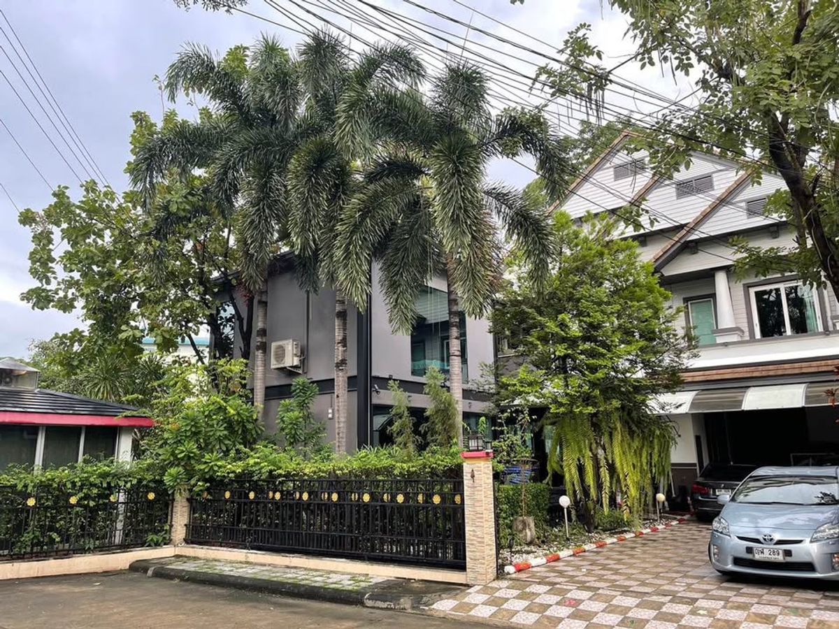 ขายบ้านพัฒนาการ ศรีนครินทร์ : [ Sell ] บ้านพัฒนาการ 5 ห้องนอน 136ตร.ว 500ตร.ม 53.915 ล้านบาท