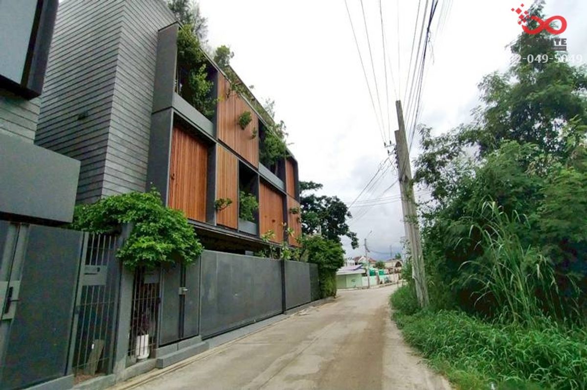 ขายบ้านบางนา แบริ่ง ลาซาล : ขายบ้านเดี่ยว 3 ชั้น โครงการ Six Elements บางนา-ตราด ใกล้เมกาบางนา พร้อมลิฟต์ส่วนตัว พร้อมอยู่
