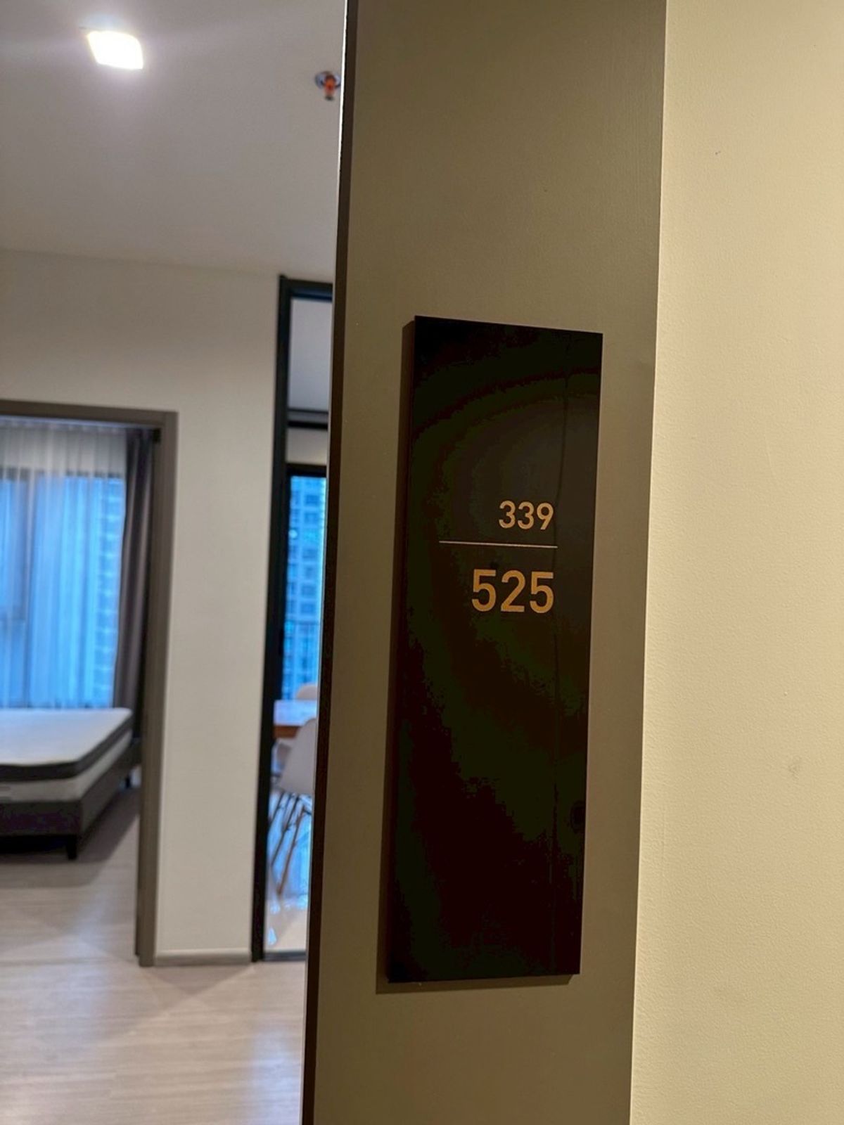 ให้เช่าคอนโดพระราม 9 เพชรบุรีตัดใหม่ RCA : Life Asoke Hype 1 ห้องนอนให้เช่า