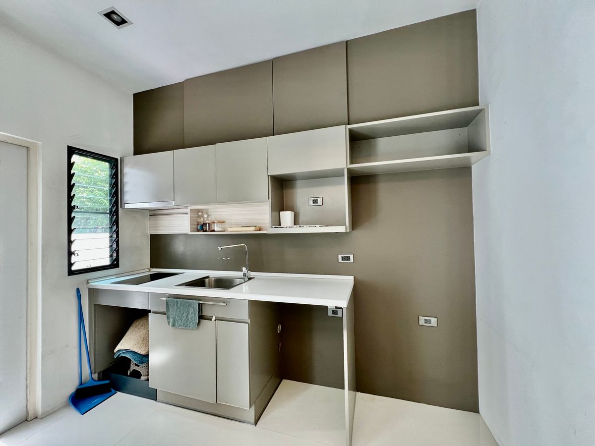 ขายทาวน์โฮมเกษตร นวมินทร์ ลาดปลาเค้า : 🔥 ขายด่วย ราคาพิเศษ ทาวน์โฮม 3 ชั้น The Landmark เอกมัย–รามอินทรา บ้านสวย Built in เกรด Premium  🔥