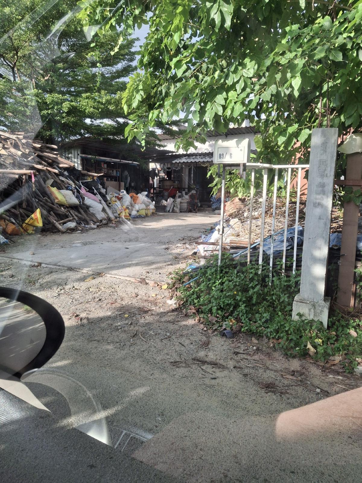 For SaleLandRattanathibet, Sanambinna : Land for sale at 600 square meters at Sai Ma