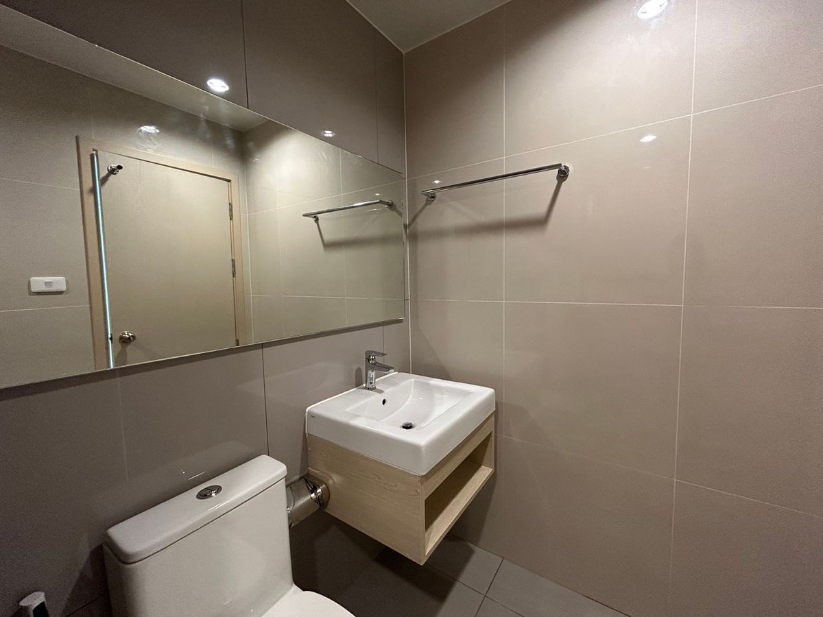 ให้เช่าคอนโดแจ้งวัฒนะ เมืองทอง : ห้องใหม่ คอนโด 1ห้องนอน ชั้น26 ตรงข้ามพันธ์ทิพงามวงศ์วาน ติดทางด่วน พร้อมเข้าอยู่