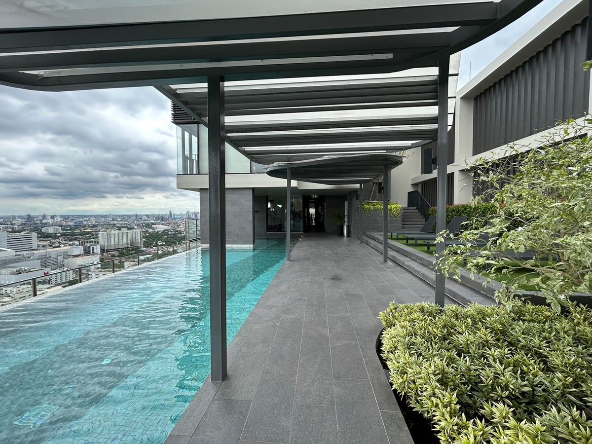 ให้เช่าคอนโดแจ้งวัฒนะ เมืองทอง : ห้องใหม่ คอนโด 1ห้องนอน ชั้น26 ตรงข้ามพันธ์ทิพงามวงศ์วาน ติดทางด่วน พร้อมเข้าอยู่