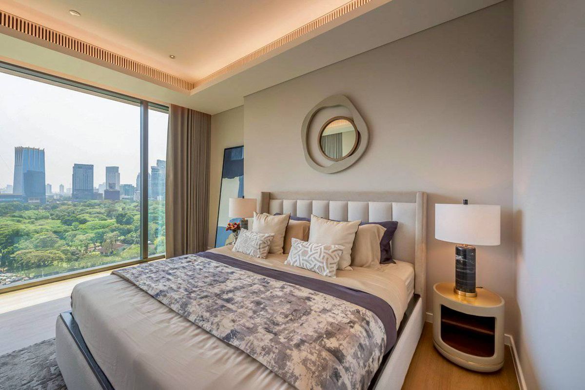 ให้เช่าคอนโดวิทยุ ชิดลม หลังสวน :  ♦ Lumpini view ♦ ขนาด 86.40 ตร.ว. วิวสวนลุมพินี | 1 ห้องนอน 1 ห้องน้ำ | คอนโดใจกลางเมือง ใกล้ BTS ราชดำริ 3 นาที, เซ็นทรัล เอ็มบาสซี 4 นาที, BTS เพลินจิต 5นาที