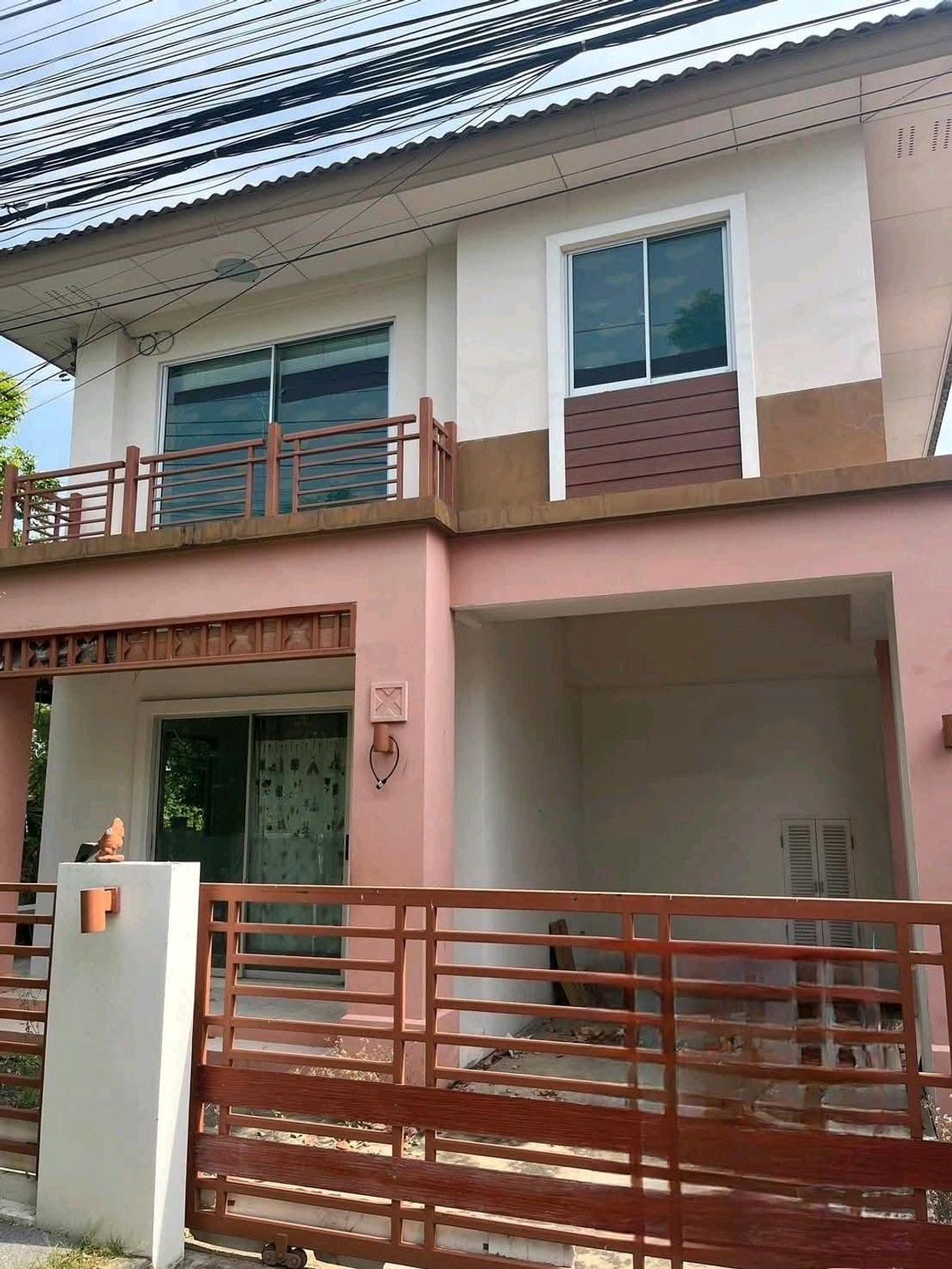 ให้เช่าบ้านลาดกระบัง สุวรรณภูมิ : 🏡 หมู่บ้านมัลดีฟส์ ปาล์ม วงแหวนตะวันออก - บางนาตราด