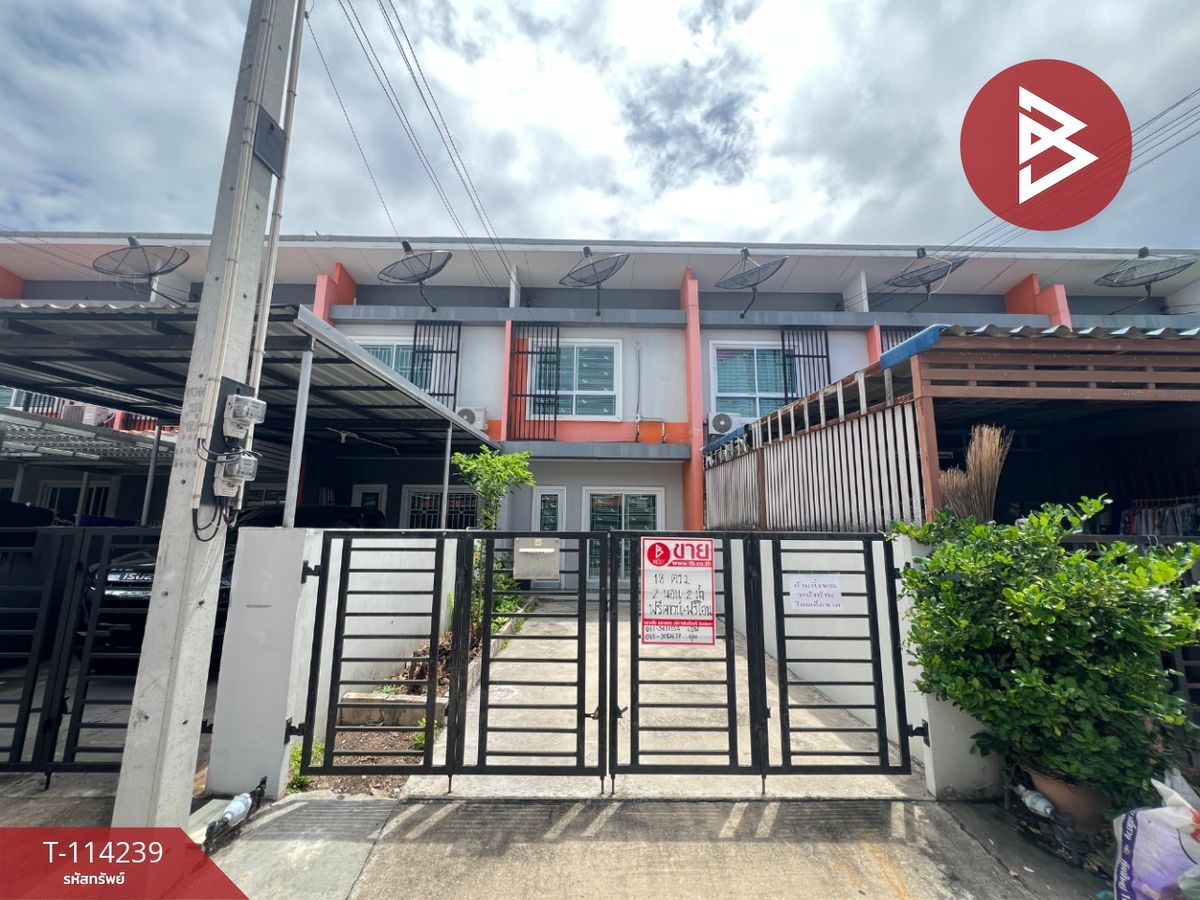 For SaleTownhomeChachoengsao : Townhouse for sale Sirarom Plus Wellgraph, Bang Pakong, Chachoengsao