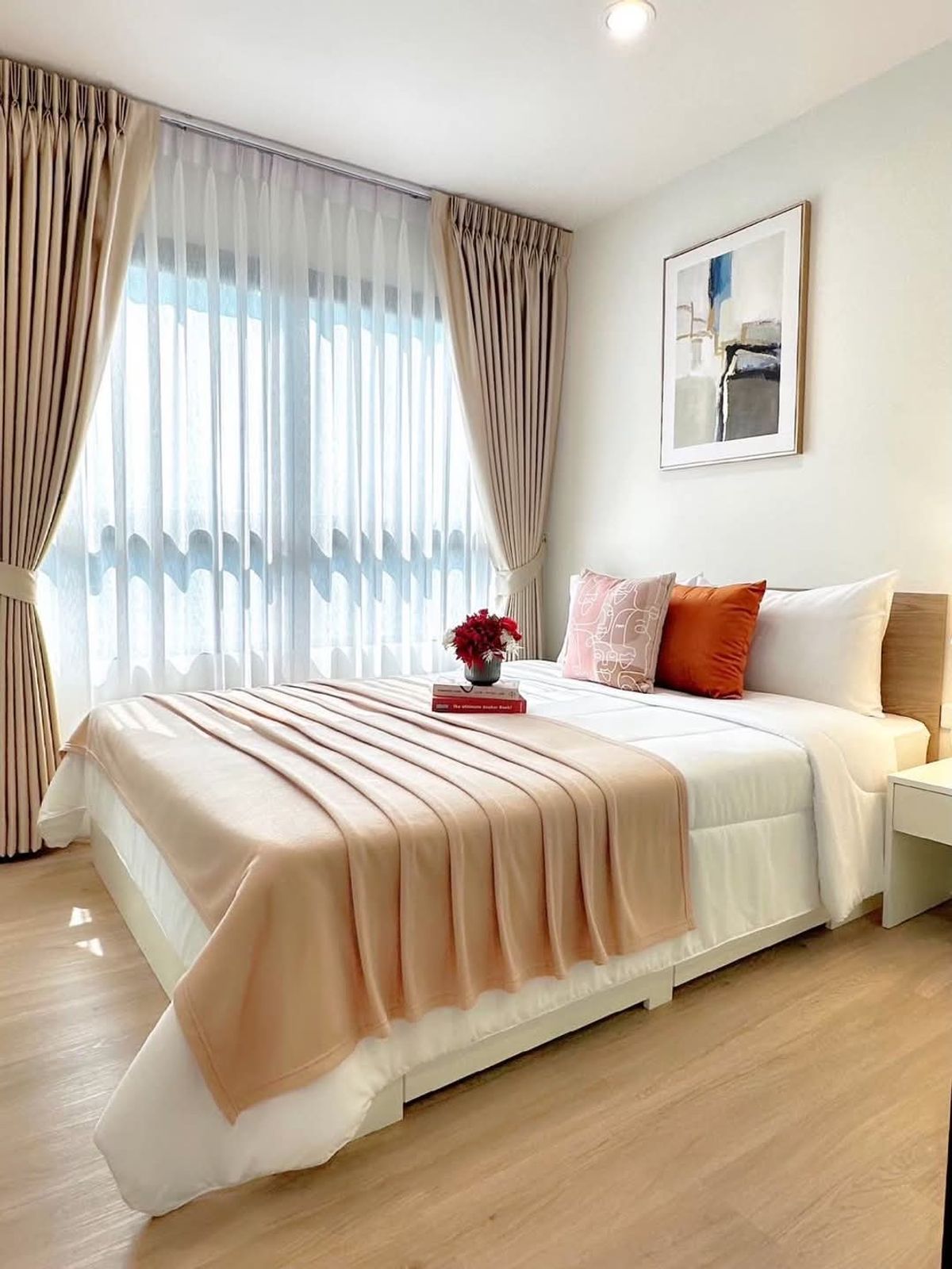 For RentCondoPattanakan, Srinakarin : 12,000 BHT/MINTH I Condo Active Development