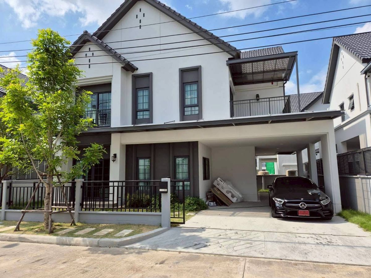 ให้เช่าบ้านบางนา แบริ่ง ลาซาล : ให้เช่า | Centro Bangna บ้านเดี่ยวสุดหรู ใจกลางบางนา พร้อมอยู่