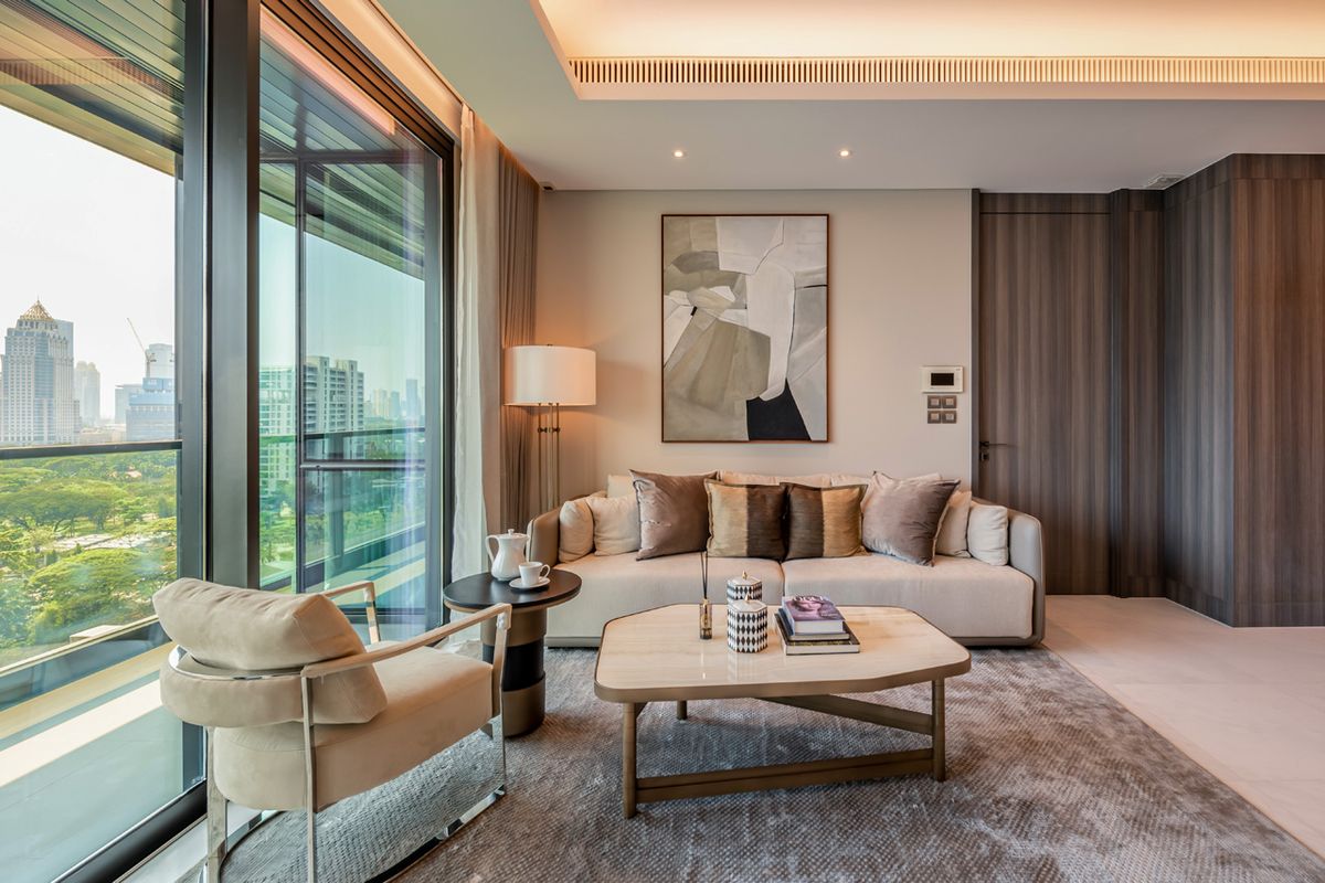 ให้เช่าคอนโดวิทยุ ชิดลม หลังสวน : ให้เช่าคอนโดระดับ Super Luxury ✨𝗕𝗮𝗮𝗻 𝗦𝗶𝗻𝗱𝗵𝗼𝗿𝗻✨บ้านสินธร หลังสวน  ตกแต่งสวยพรีเมียมทุกมุม‼