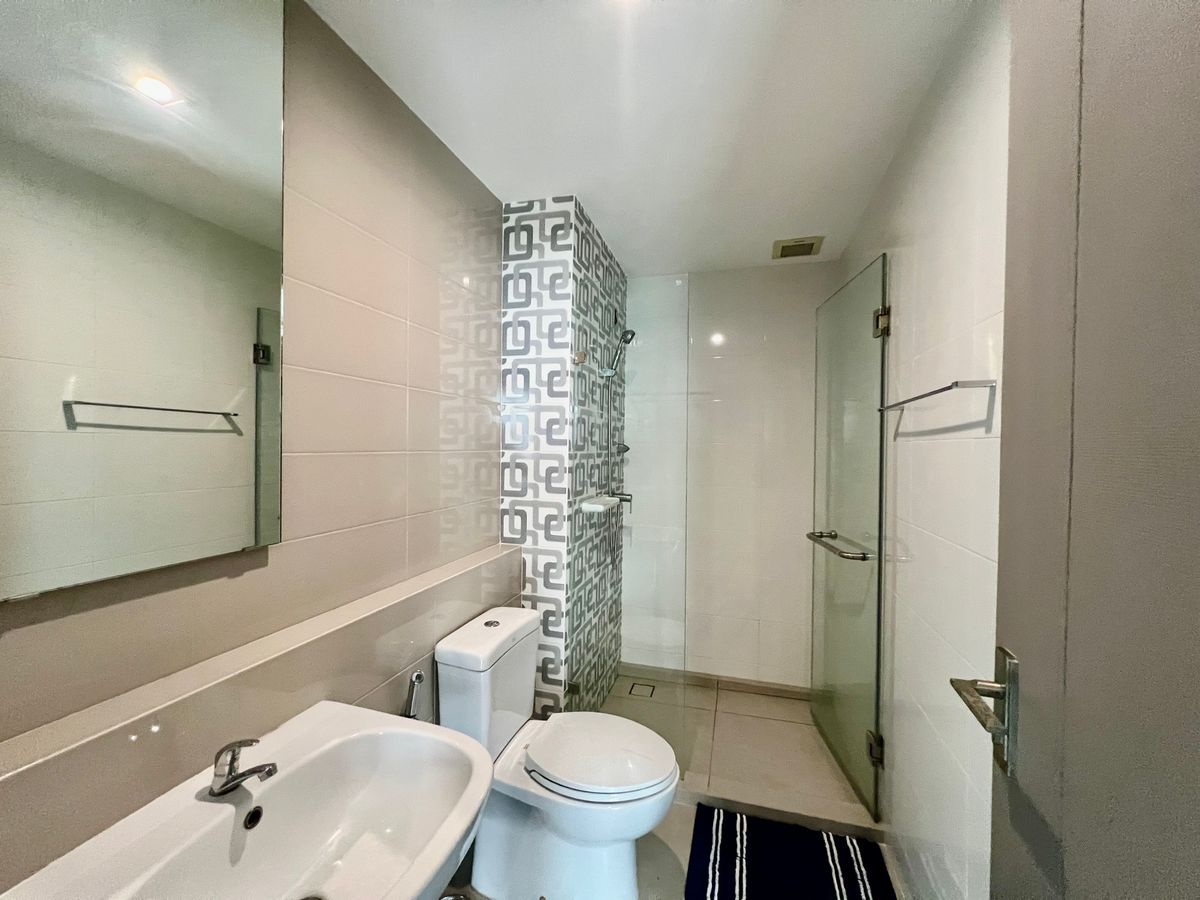 ขายทาวน์โฮมเกษตร นวมินทร์ ลาดปลาเค้า : 🔥 ขายด่วย ราคาพิเศษ ทาวน์โฮม 3 ชั้น The Landmark เอกมัย–รามอินทรา บ้านสวย Built in เกรด Premium  🔥