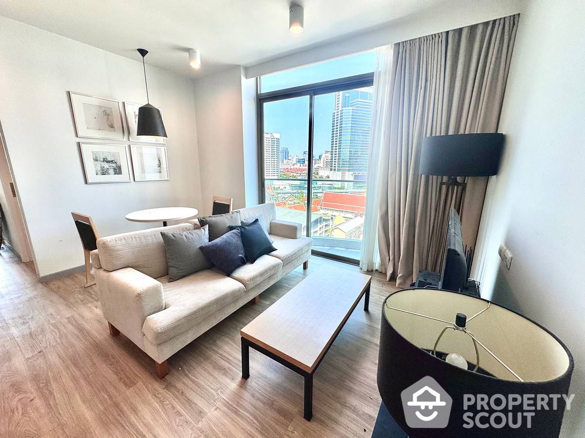For RentCondoSilom, Saladaeng, Bangrak : 2-BR Condo at Siamese Surawong near MRT Sam Yan