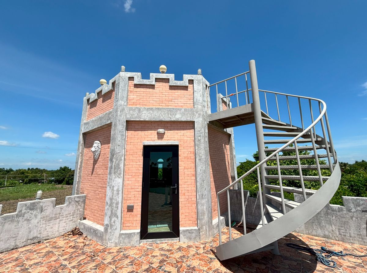 ขายบ้านราชบุรี : ขายบ้านพักต่างอากาศ อ.บ้านโป่ง จ.ราชบุรี เหมาะกับเป็นที่พักอาศัยหรือดัดแปลงเป็นร้านอาหาร คาเฟ่ได้ 