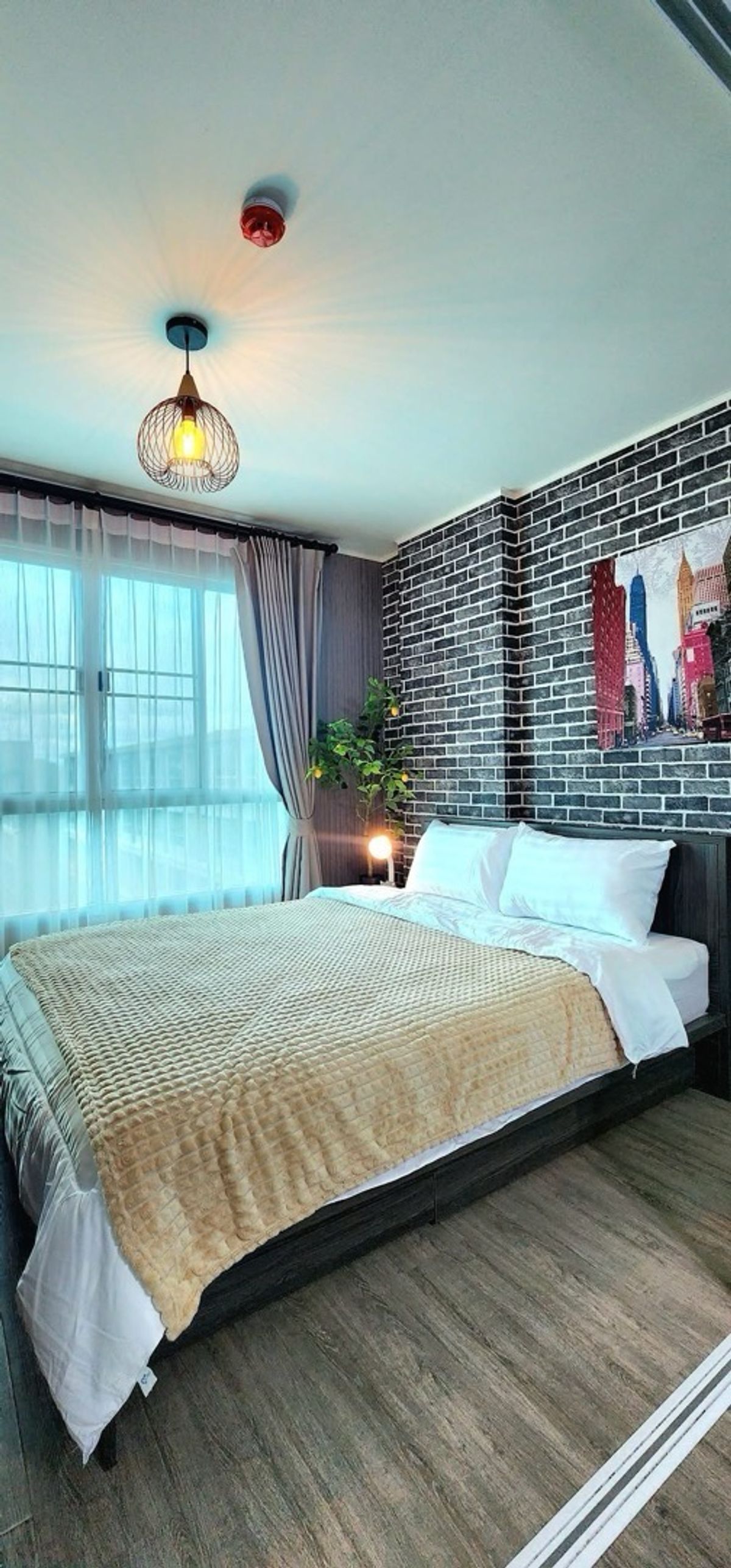 For RentCondoChiang Mai : The most beautiful view for rent, good condo, Pink view, 30 sqm. Floor 8, ready
