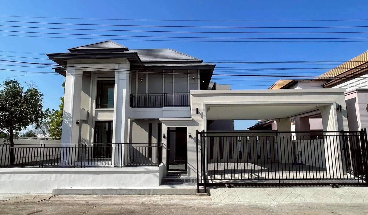 ขายบ้านพุทธมณฑล ศาลายา :  ♠ Modern Detached House ♠ 2 ชั้น | ขนาดที่ดิน 113.00 ตร.ว. พื้นที่ใช้สอย 350.00 ตร.ม. | 4 ห้องนอน 5 ห้องน้ำ 2 ที่จอดรถ | ใกล้ ตลาดพุทธมณฑล