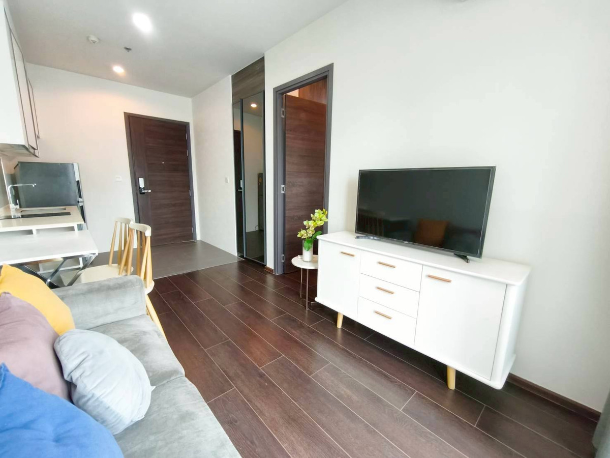 ให้เช่าคอนโดสุขุมวิท อโศก ทองหล่อ : 🔴17,000฿🔴 𝗖 𝗘𝗸𝗸𝗮𝗺𝗮𝗶┃ซี เอกมัย ✅ ใกล้ BTS เอกมัย ยินดีบริการ🙏สนใจทัก 𝙇𝙄𝙉𝙀 มานะคะ (ตอบไวมาก):​📱 รหัสทรัพย์​ 6811-1803📱: ไอดีไลน์:@bbcondo88