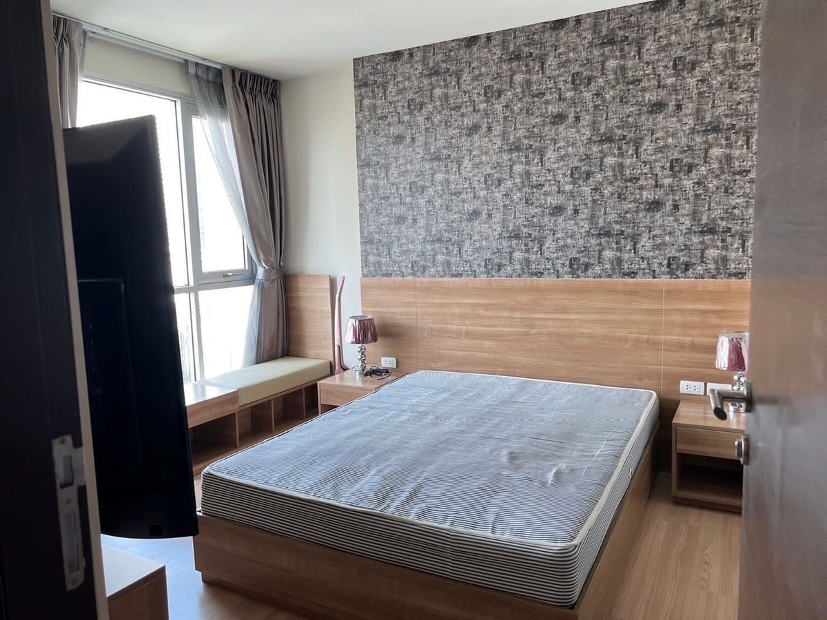 For RentCondoSathorn, Narathiwat : ✨ For Rent: Rhythm Sathorn Condo