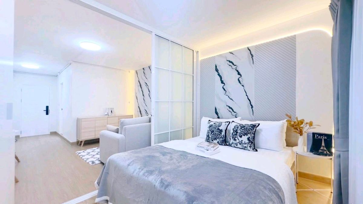 For SaleCondoOnnut, Udomsuk : Looking for it, right? This room answers! Low installments near the train. Walk to BTS in 5 minutes! Life doesnt have to be in a hurry. If there is a condo near BTS like this 🏡 Baan Chomdao onnut (Chom On Nut Dao)