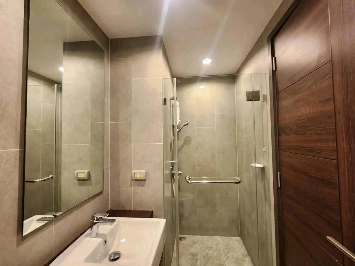 ให้เช่าคอนโดสุขุมวิท อโศก ทองหล่อ : 🔴17,000฿🔴 𝗖 𝗘𝗸𝗸𝗮𝗺𝗮𝗶┃ซี เอกมัย ✅ ใกล้ BTS เอกมัย ยินดีบริการ🙏สนใจทัก 𝙇𝙄𝙉𝙀 มานะคะ (ตอบไวมาก):​📱 รหัสทรัพย์​ 6903-0506📱: ไอดีไลน์:@bbcondo88