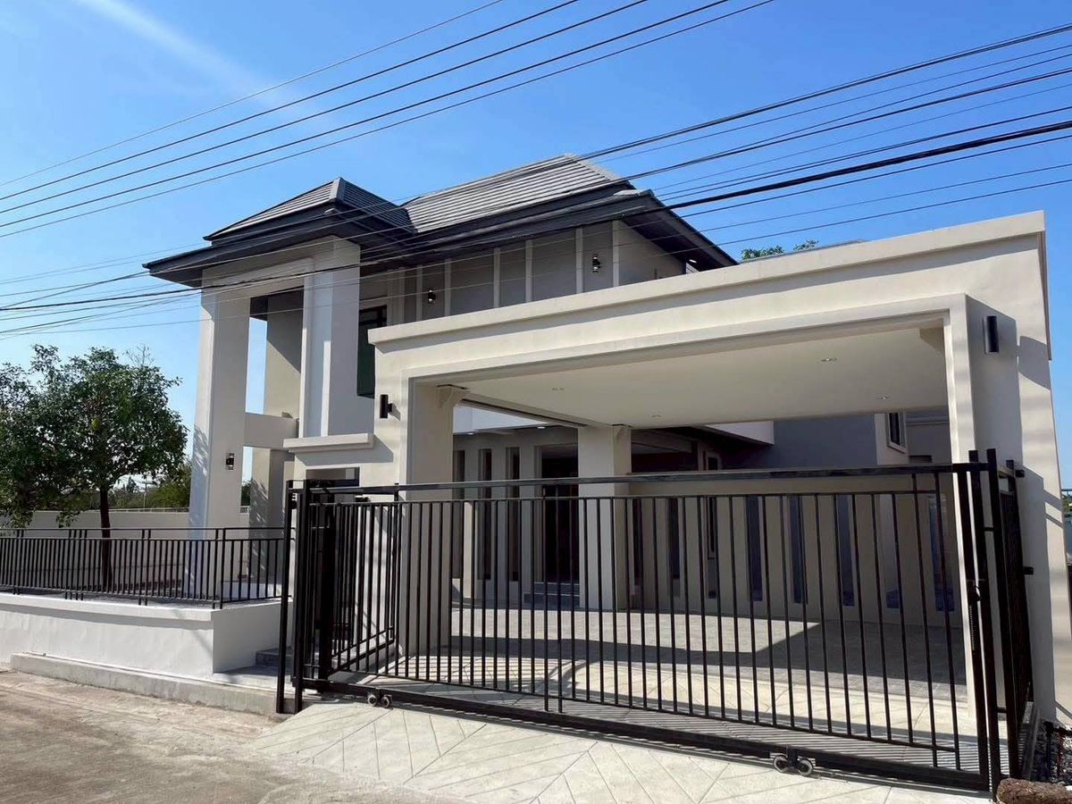 ♠ Modern detached house ♠ 2 layers | Land size 113.00 sq.w. Usable area 350.00 sq.m. | 4 bedrooms, 5 bathrooms, 2 parking spaces | Near Phutthamonthon Market Loading...