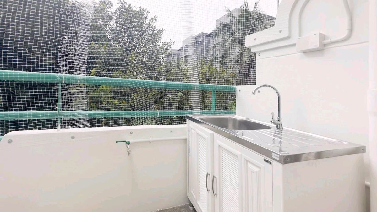 For SaleCondoOnnut, Udomsuk : Looking for it, right? This room answers! Low installments near the train. Walk to BTS in 5 minutes! Life doesnt have to be in a hurry. If there is a condo near BTS like this 🏡 Baan Chomdao onnut (Chom On Nut Dao)