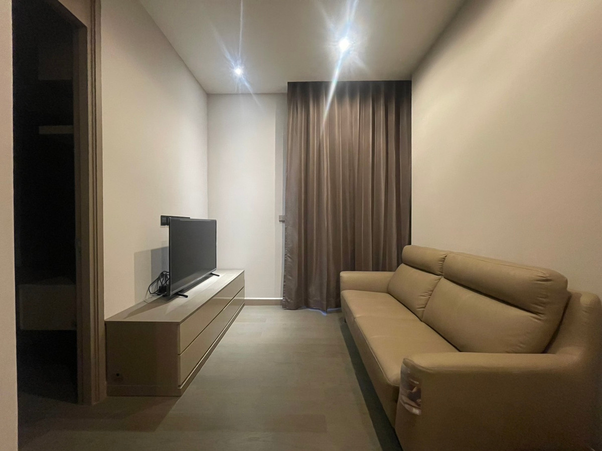 ให้เช่าคอนโดพระราม 9 เพชรบุรีตัดใหม่ RCA : FOR RENT  1  BEDROOM 1  BATHROOM 48 SQ.M    READY TO MOVE IN  -- CALL NOW 094-641-5974