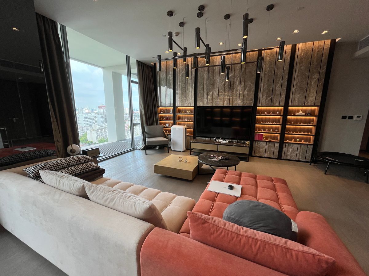 For SaleCondoSathorn, Narathiwat : ✨The Sukhothai Residences✨2 bedrooms, 3 bathrooms, size 209 sq m, near BTS Sala Daeng Tel.0982645161