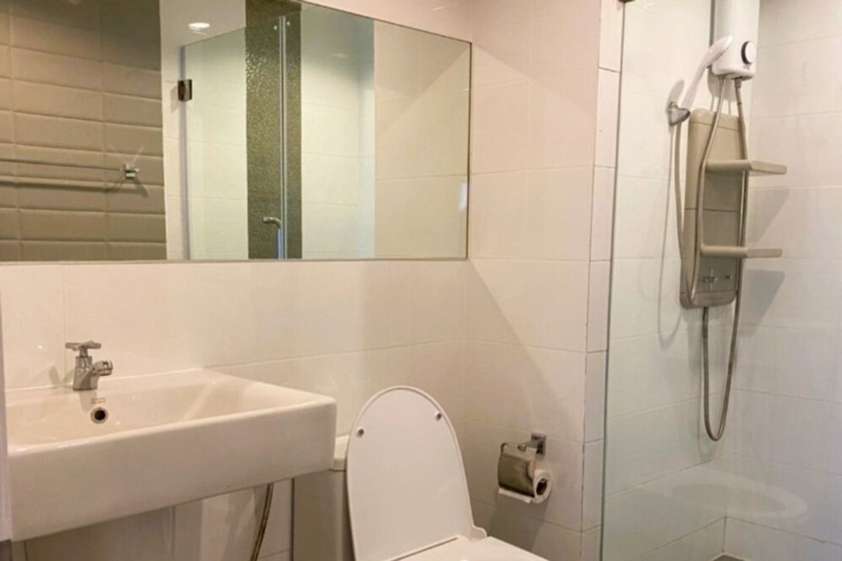CondoOnnut, Udomsuk : 🔥 For Sale - Rent !!🔥 Code C20250600024..........Aspire Sukhumvit 48, 1 bedroom, 1 bathroom, high floor 13++, furnished, ready to move in, Special Deal!!📣📣