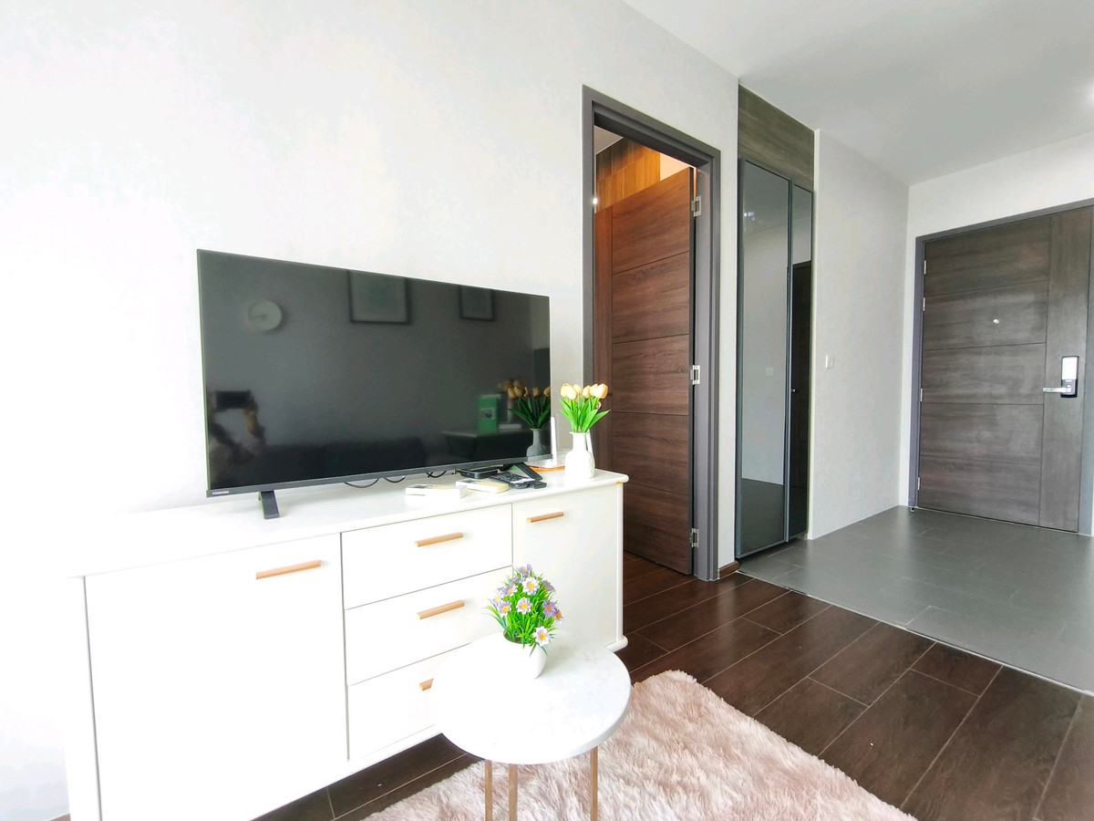 ให้เช่าคอนโดสุขุมวิท อโศก ทองหล่อ : 🔴17,000฿🔴 𝗖 𝗘𝗸𝗸𝗮𝗺𝗮𝗶┃ซี เอกมัย ✅ ใกล้ BTS เอกมัย ยินดีบริการ🙏สนใจทัก 𝙇𝙄𝙉𝙀 มานะคะ (ตอบไวมาก):​📱 รหัสทรัพย์​ 6903-0506📱: ไอดีไลน์:@bbcondo88