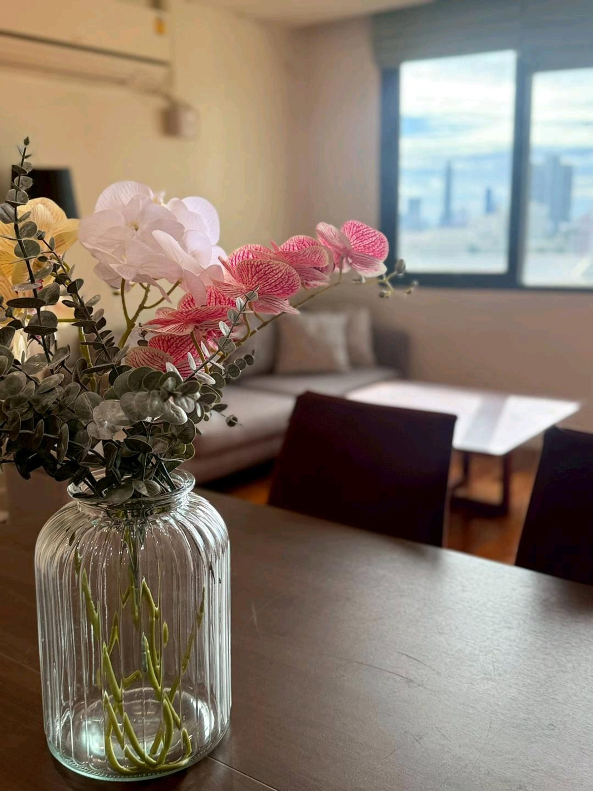 ให้เช่าคอนโดวิทยุ ชิดลม หลังสวน : The Royal Place Condo for Rent 
Location : Ratchadamri