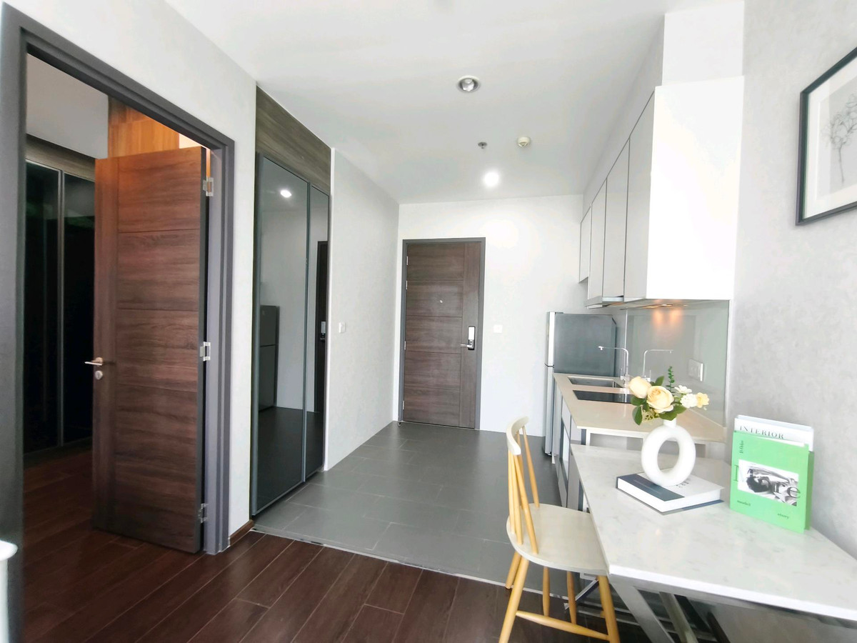 ให้เช่าคอนโดสุขุมวิท อโศก ทองหล่อ : 🔴17,000฿🔴 𝗖 𝗘𝗸𝗸𝗮𝗺𝗮𝗶┃ซี เอกมัย ✅ ใกล้ BTS เอกมัย ยินดีบริการ🙏สนใจทัก 𝙇𝙄𝙉𝙀 มานะคะ (ตอบไวมาก):​📱 รหัสทรัพย์​ 6903-0506📱: ไอดีไลน์:@bbcondo88