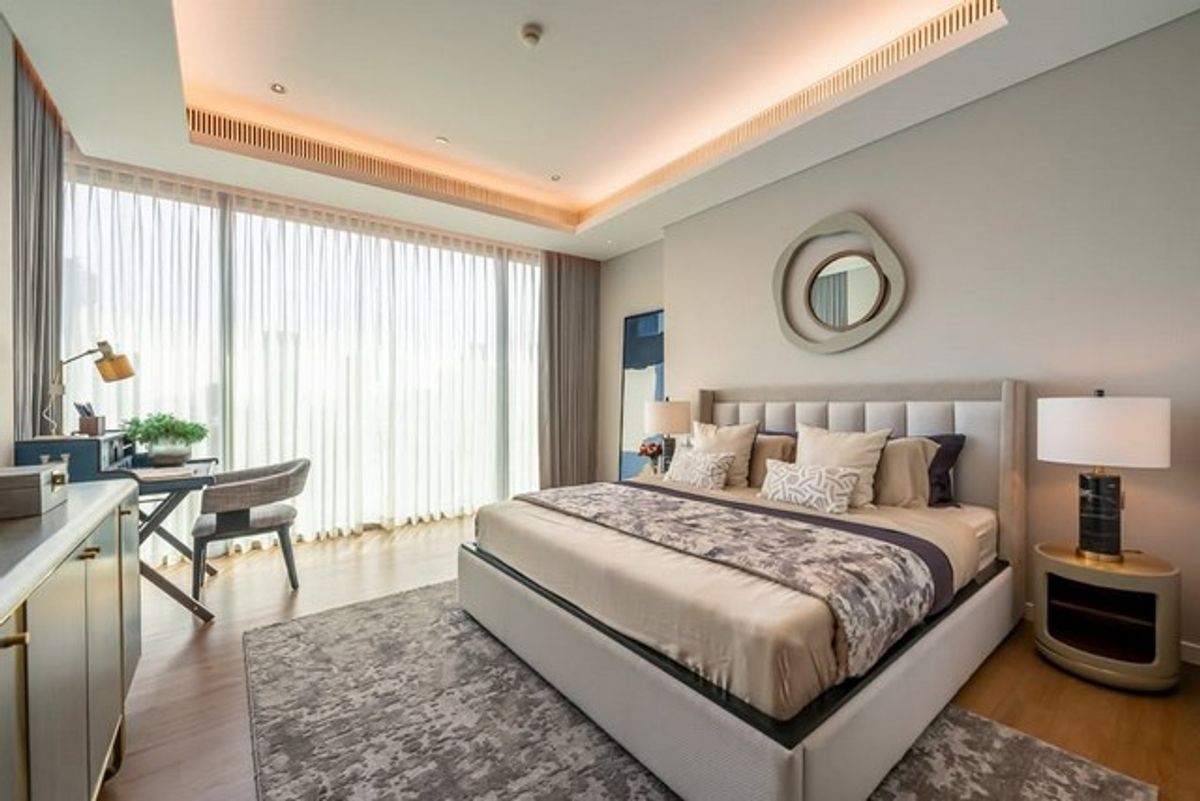 For RentCondoSiam Paragon ,Chulalongkorn,Samyan : Sindhorn Tonson Condo Rental, 147 sq.m., next to Lumpini Park, near BTS Chidlom