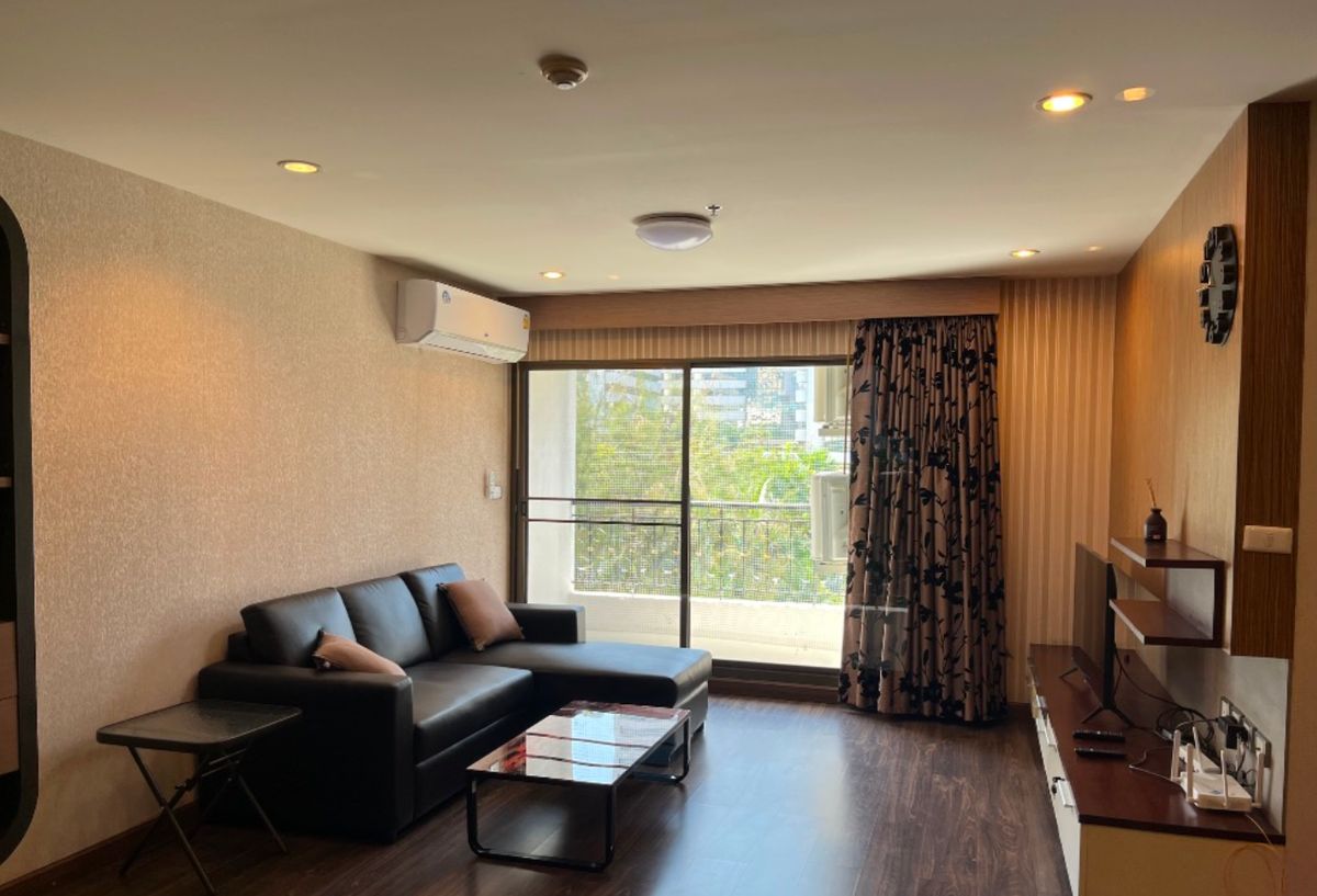 For SaleCondoSilom, Saladaeng, Bangrak : ✨Silom City Resort✨2 bedrooms, 2 bathrooms, size 122.32 sq m, near BTS Chong Nonsi Tel.0982645161