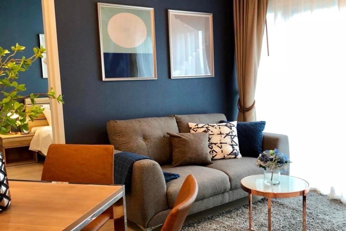 คอนโดรัชดา ห้วยขวาง : 🔥 สำหรับขาย - เช่า !!🔥 Code C20230600935..........Noble Revolve Ratchada 2, 2 ห้องนอน, 1 ห้องน้ำ, ชั้นสูง 11++, แต่งครบ, พร้อมเข้าอยู่, ราคาพิเศษ!!📣📣