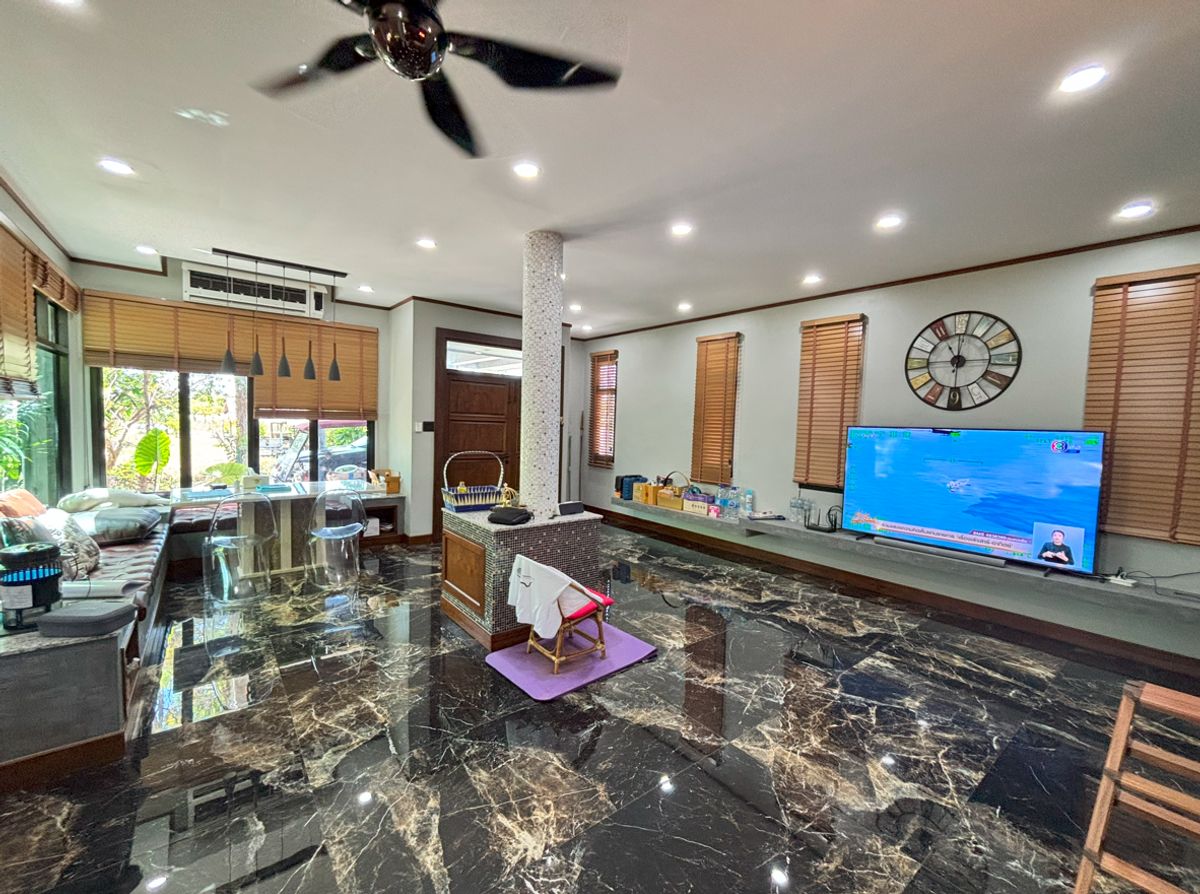 ขายบ้านราชบุรี : ขายบ้านพักต่างอากาศ อ.บ้านโป่ง จ.ราชบุรี เหมาะกับเป็นที่พักอาศัยหรือดัดแปลงเป็นร้านอาหาร คาเฟ่ได้ 