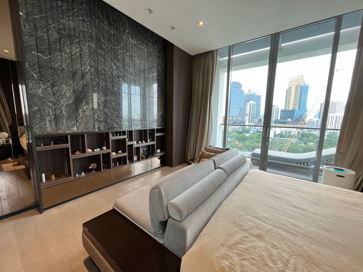 For SaleCondoSathorn, Narathiwat : ✨The Sukhothai Residences✨2 bedrooms, 3 bathrooms, size 209 sq m, near BTS Sala Daeng Tel.0982645161