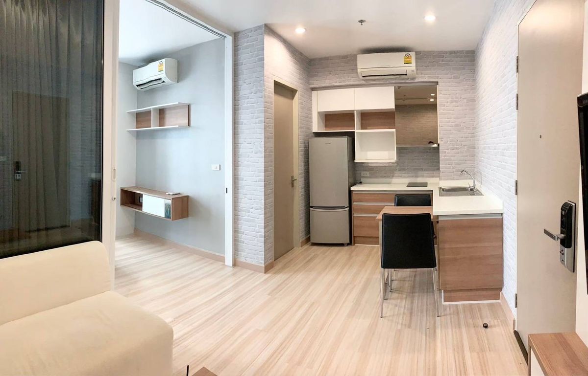 ขายคอนโดนนทบุรี บางใหญ่ บางบัวทอง : ขายคอนโด The Hotel Condo (เดอะ โฮเทล คอนโด) รัตนาธิเบศร์ ชั้น 21 ติดสถานีรถไฟฟ้า MRT บางกระสอ 