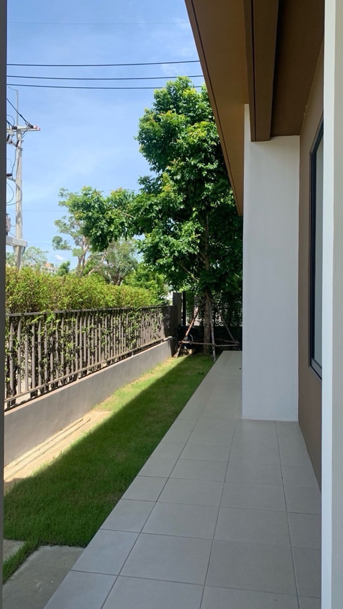 For SaleHousePathum Thani,Rangsit, Thammasat : 📢👇Elegant Modern Home  MAGNOLIA – a perfectly sized single house with smart design in a prime location.Close to leading universities, shopping malls, and easily accessible from the city.