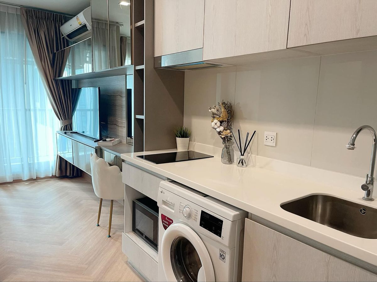 For SaleCondoWitthayu, Chidlom, Langsuan, Ploenchit : ✨ Life One Wireless – Stylish Studio on High Floor | City View | Fully Furnished & Newly Renovated | Prime Wireless Road | Best Price in the Building