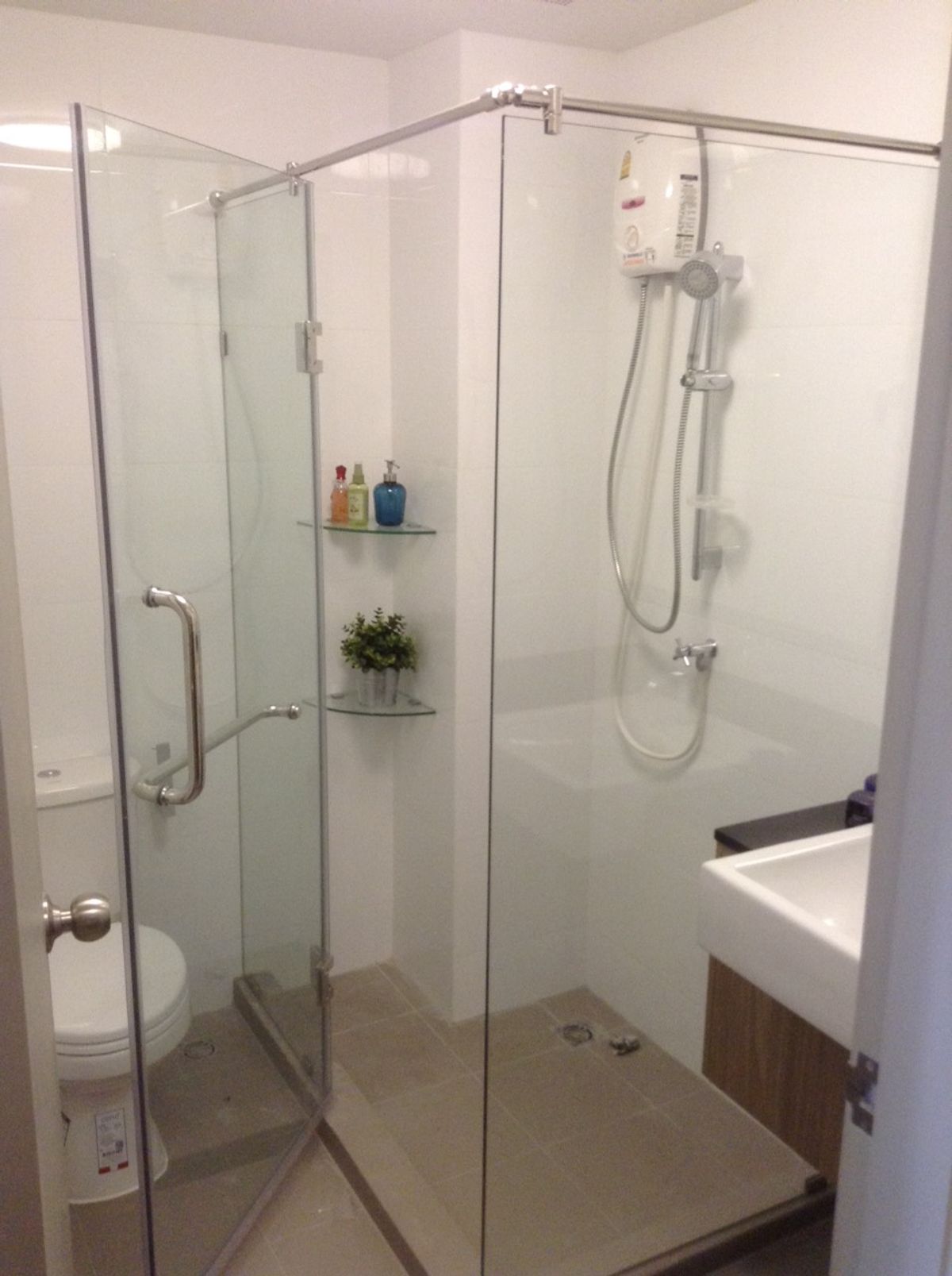 For SaleCondoKasetsart, Ratchayothin : The room is beautiful. Very good price.