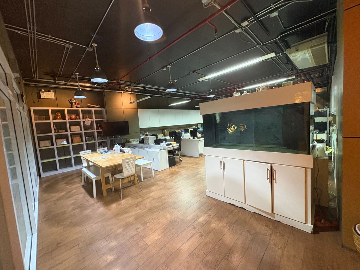 For SaleOfficeSukhumvit, Asoke, Thonglor : Just 200 meters from BTS Nana! Office next to plaza with a professional image! Office Space for Sale at The Trendy Office Building – 160.24 sq.m., 1A Floor, near Terminal 21 and MRT Sukhumvit!