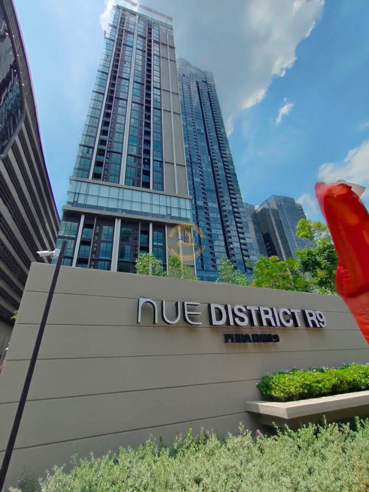 For RentCondoRama9, Petchburi, RCA : 📢 Condo for rent Nue District R9. Urgent !!