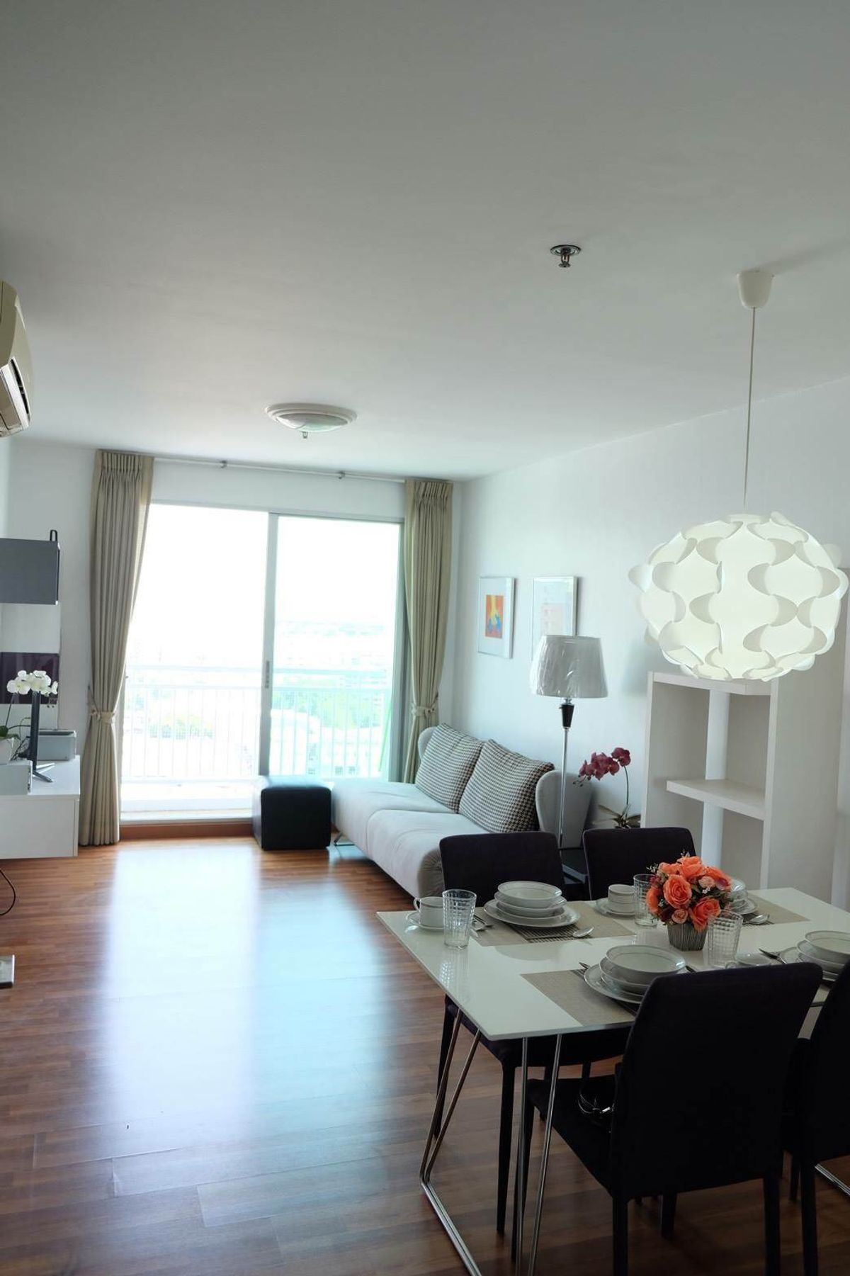 ให้เช่าคอนโดอ่อนนุช อุดมสุข : Condo for rent Sukhumvit Plus on Rama 4 (BTS Phrakanong)  (Rt-01) 