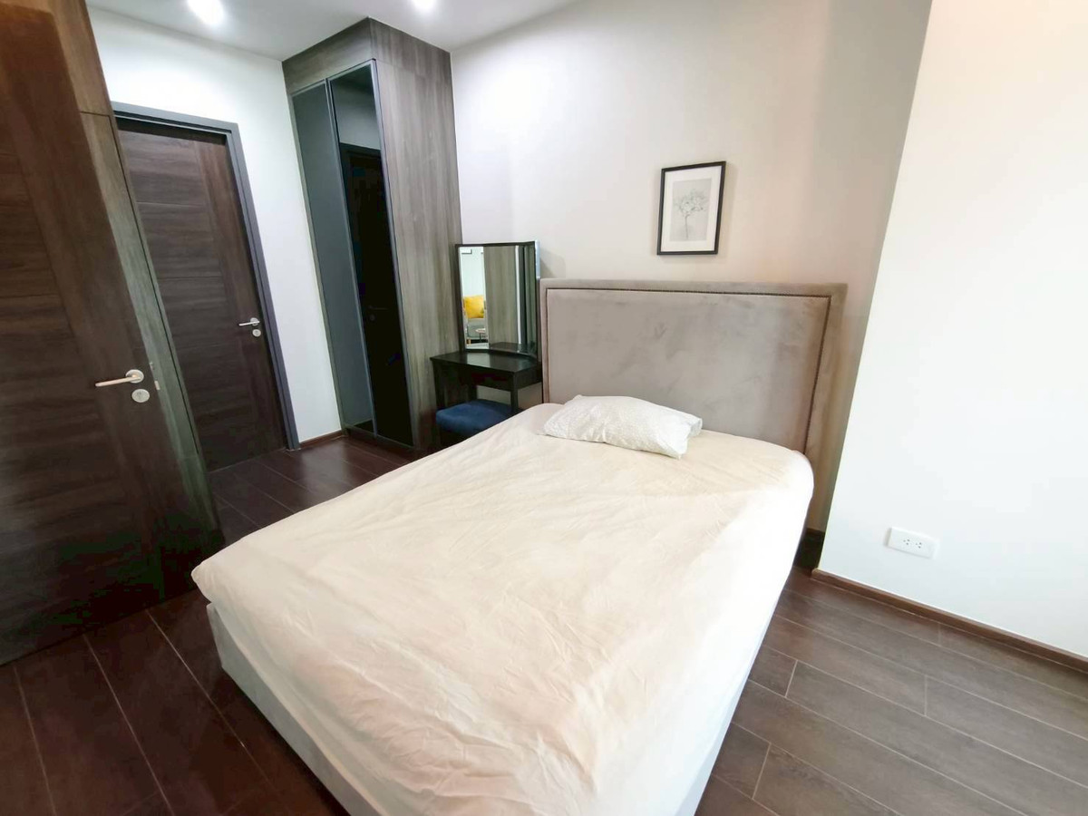 ให้เช่าคอนโดสุขุมวิท อโศก ทองหล่อ : 🔴18,000฿🔴 𝗖 𝗘𝗸𝗸𝗮𝗺𝗮𝗶┃ซี เอกมัย ✅ ใกล้ BTS เอกมัย ยินดีบริการ🙏สนใจทัก 𝙇𝙄𝙉𝙀 มานะคะ (ตอบไวมาก):​📱 รหัสทรัพย์​ 6811-1803📱: ไอดีไลน์:@bbcondo88