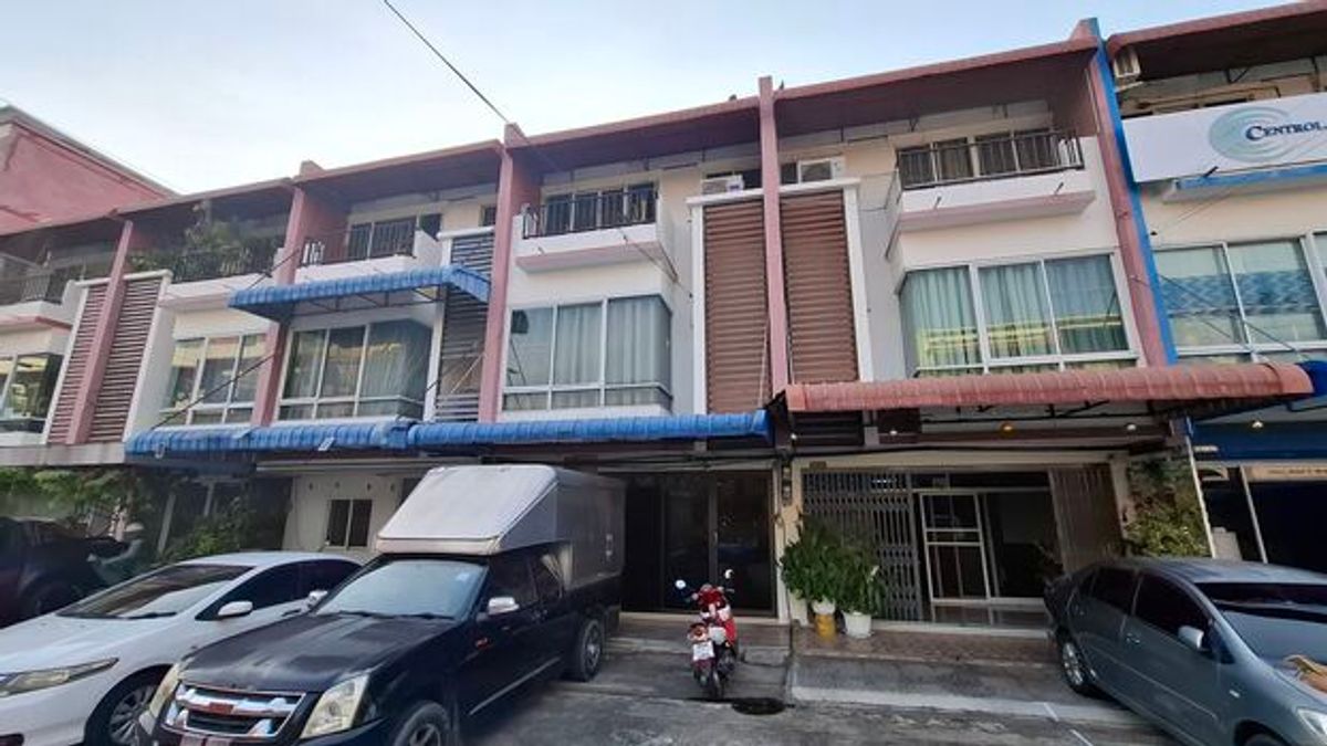 ขายทาวน์โฮมนนทบุรี บางใหญ่ บางบัวทอง : ทาวน์โฮม 3 ชั้น  โครงการ บ้านขวัญเจริญแลนด์  Baan Kwan Charoen Land   ถ.บางกรวย - ไทรน้อย  ต. บางกร่าง อ.เมืองนนทบุรี จ.นนทบุรี (ราคาคุ้มสุดเพียง! 2,990,000 บาท )