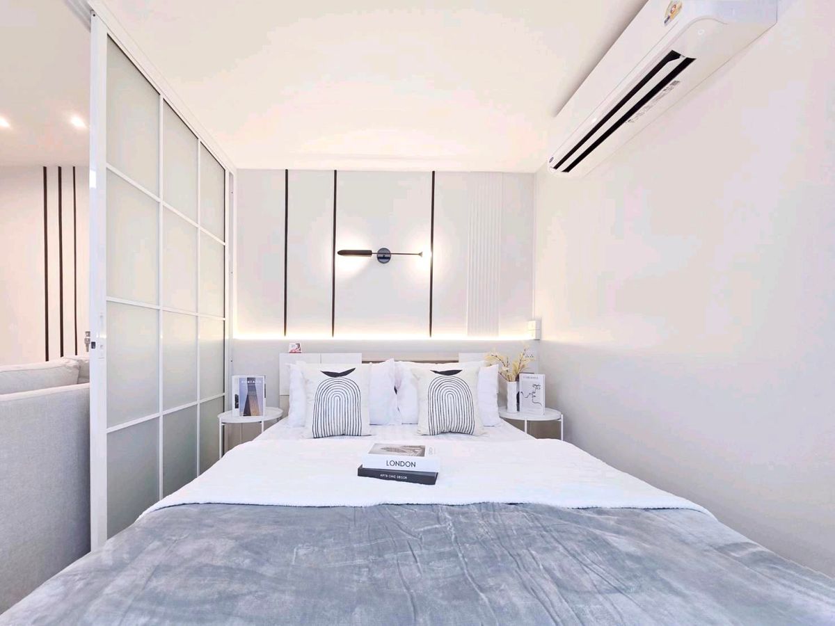 For SaleCondoBangna, Bearing, Lasalle : It must have ❗️ Condo ready to go to the kitchen, separate balcony, light, cheaper, cheaper! This is the answer! ✨️regent Home 7 Bangna (Regent Home 7 Bang Na) ✨️