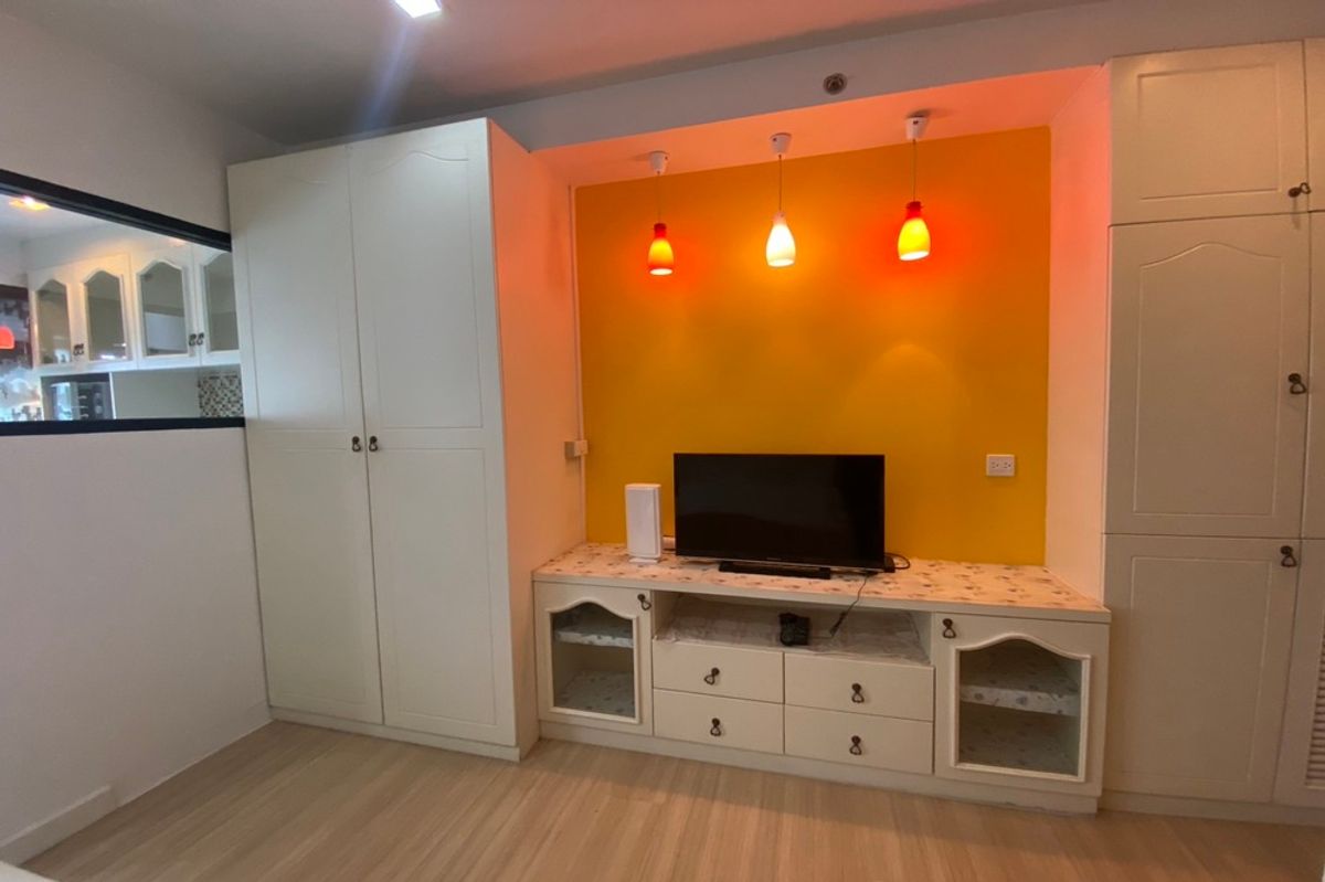 For SaleCondoSathorn, Narathiwat : 🔥 Sale with tenant !!🔥 Code C20221202379..........The Seed Mingle, Studio room, 1 bathroom, furnished, Special Deal!!📣📣