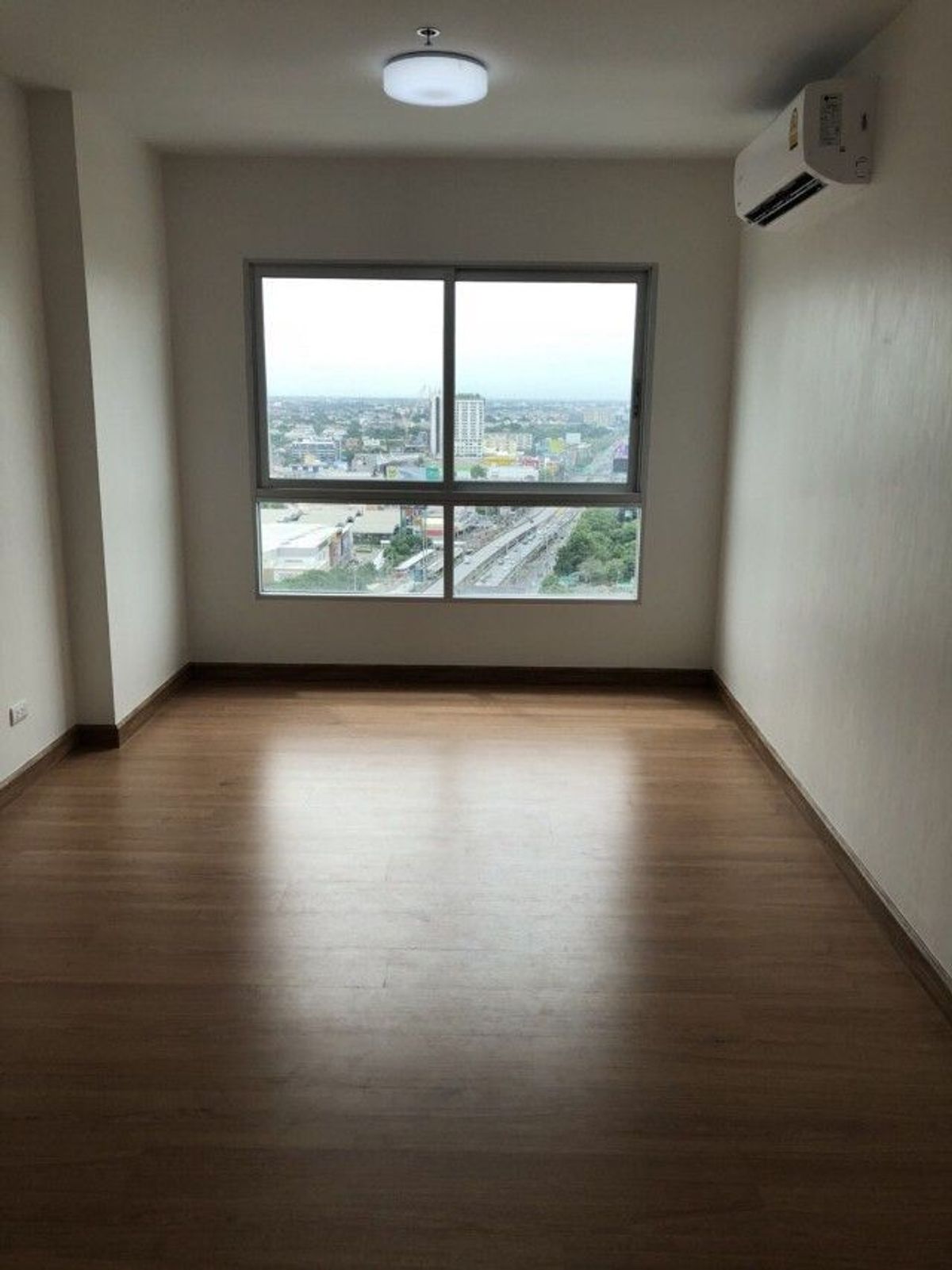 ขายคอนโดแจ้งวัฒนะ เมืองทอง : T2170668 ขาย คอนโด ศุภาลัย ซิตี้ รีสอร์ท แจ้งวัฒนะ ขนาด 48 ตร.ม ชั้น 23