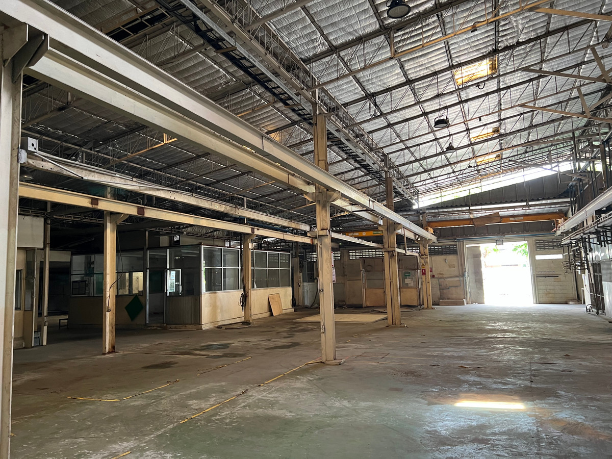 โกดังสุขุมวิท อโศก ทองหล่อ : ขาย /เช่า ที่ดินพร้อมสิ่งปลูกสร้าง สภาพดี พร้อมใช้งาน ทำเลทอง สุขุมวิท 101/1 ซอยวชิรธรรมสาธิต 37-39