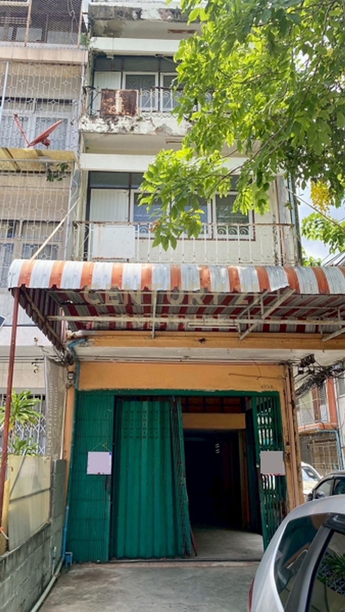 For RentShop HouseRama3 (Riverside),Satupadit : 4.5-storey building for rent in the Charoenkrung area with a usable space of 256 sq.m.